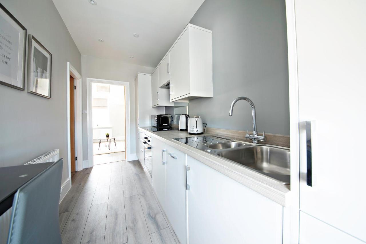 The Loft Apartment, 8 Granville Road ハロゲート エクステリア 写真